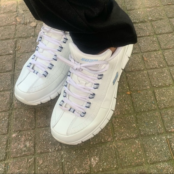 skechers chunky sneakers